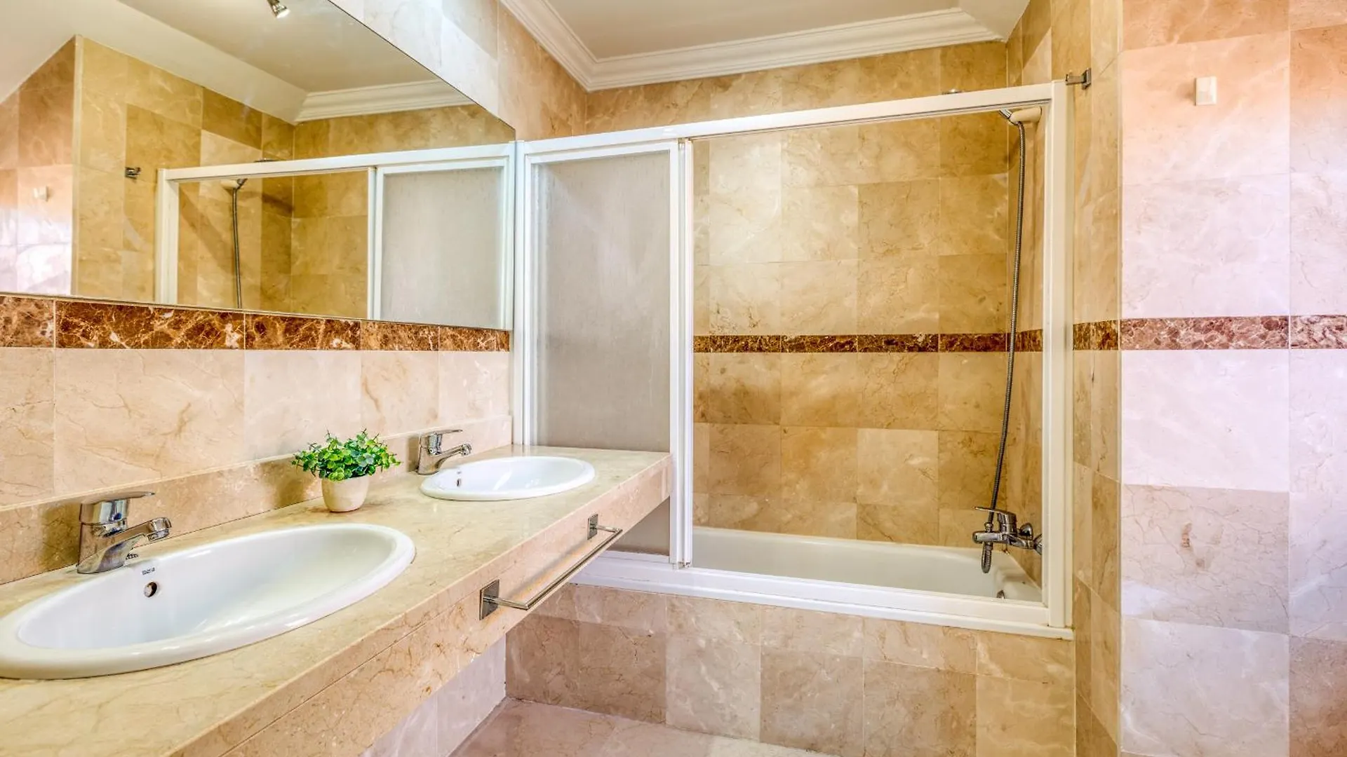 La Fragata Penthouse Lf1 Apartment Estepona